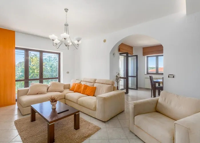 Mihael With Pool And Beautiful Garden * Vižinada